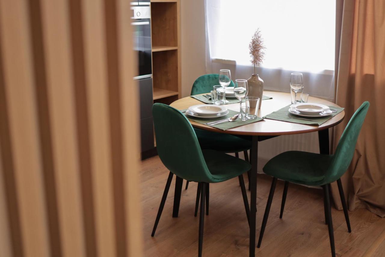 Beautiful And Stylish 2 Bedroom Apartment In The City Center And In The Pedestrian Zone Братислава Экстерьер фото